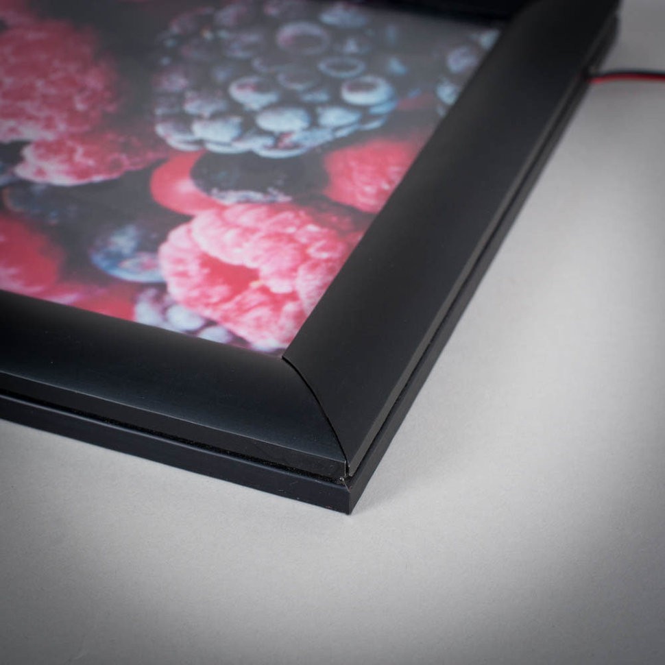 Световая панель FrameLED Black с клик-профилем (A4-2AA) 